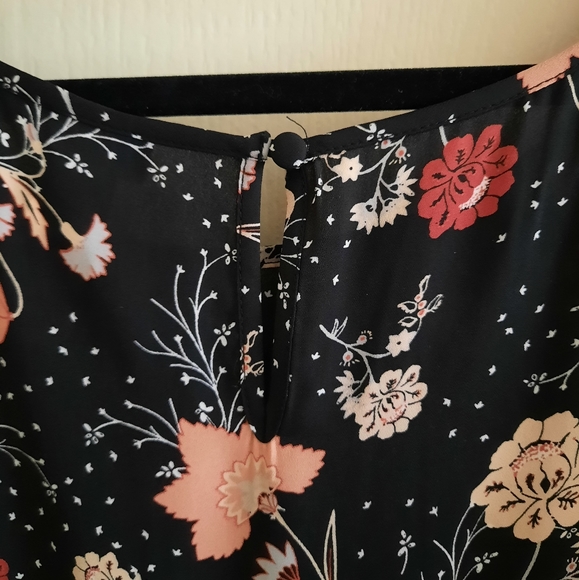 Torrid Floral Chiffon Top - Picture 6 of 9